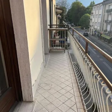 Marco Polo Lägenhet Viareggio